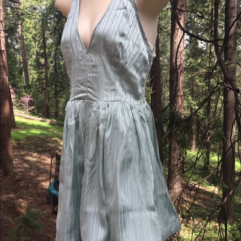 Bebe palest pastel mint green, lace panel backed halter dress - Picture 9 of 14